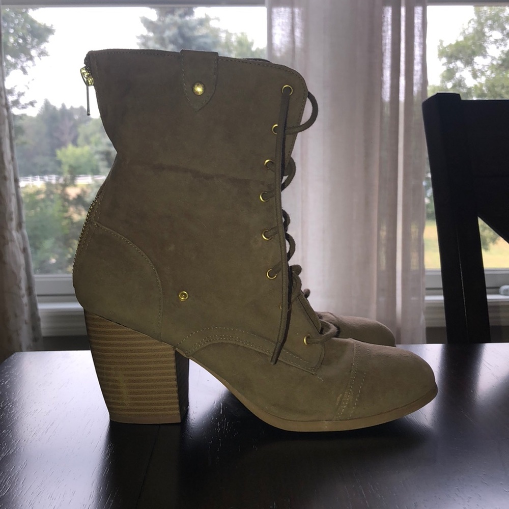 Charlotte Russe Boots